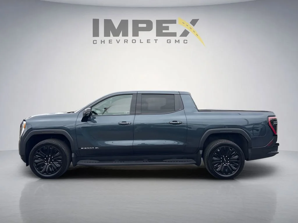Used 2026 Deep Ocean Metallic GMC Elevation Extended Range image 2