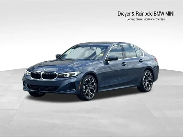 2025 BMW 3 Series 330i xDrive Sedan's photo