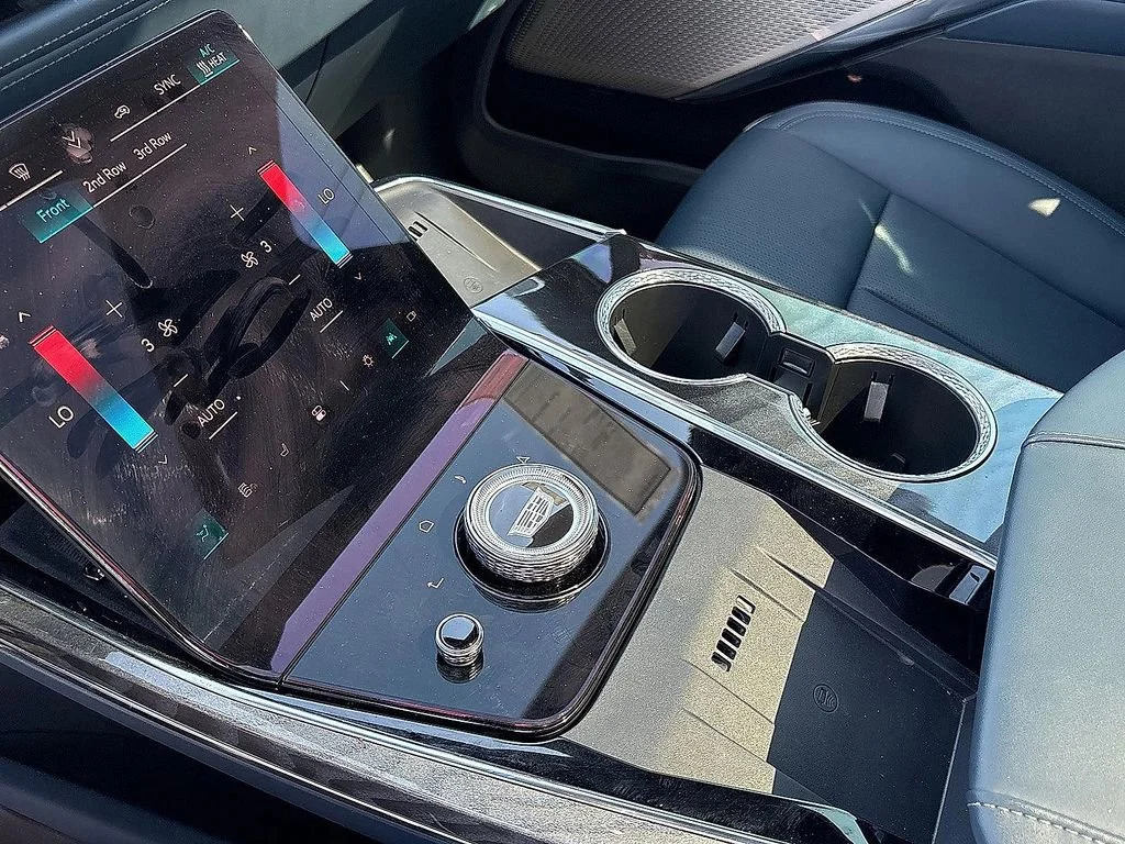 2025 Cadillac Escalade IQ Sport 2 - Photo 20