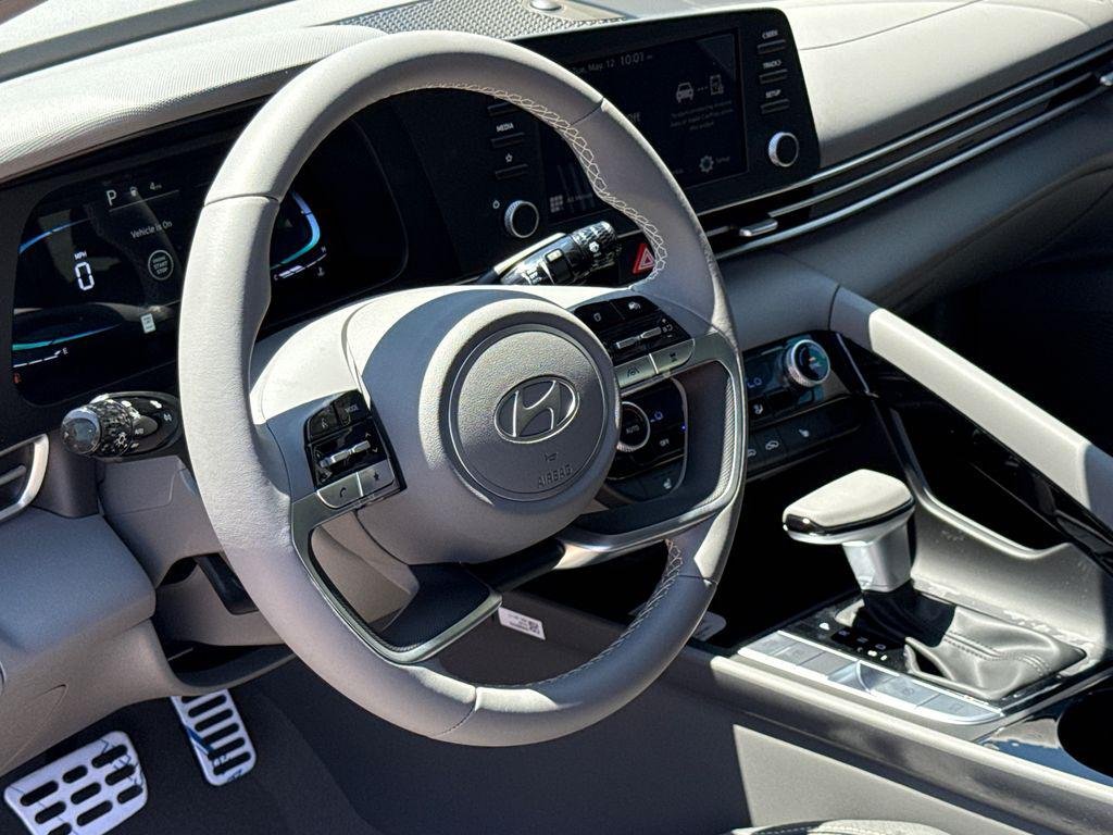 New 2026 Black Hyundai SEL Sport Premium image 17