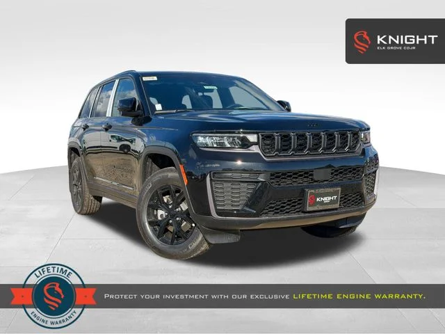 New 2026 Diamond Black Crystal Pearl-Coat Exterior Paint Jeep Altitude image 1