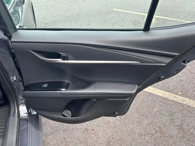 Certified Used 2025  Toyota LE image 40