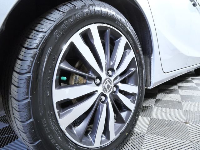 Used 2015 Silver Honda EX image 7