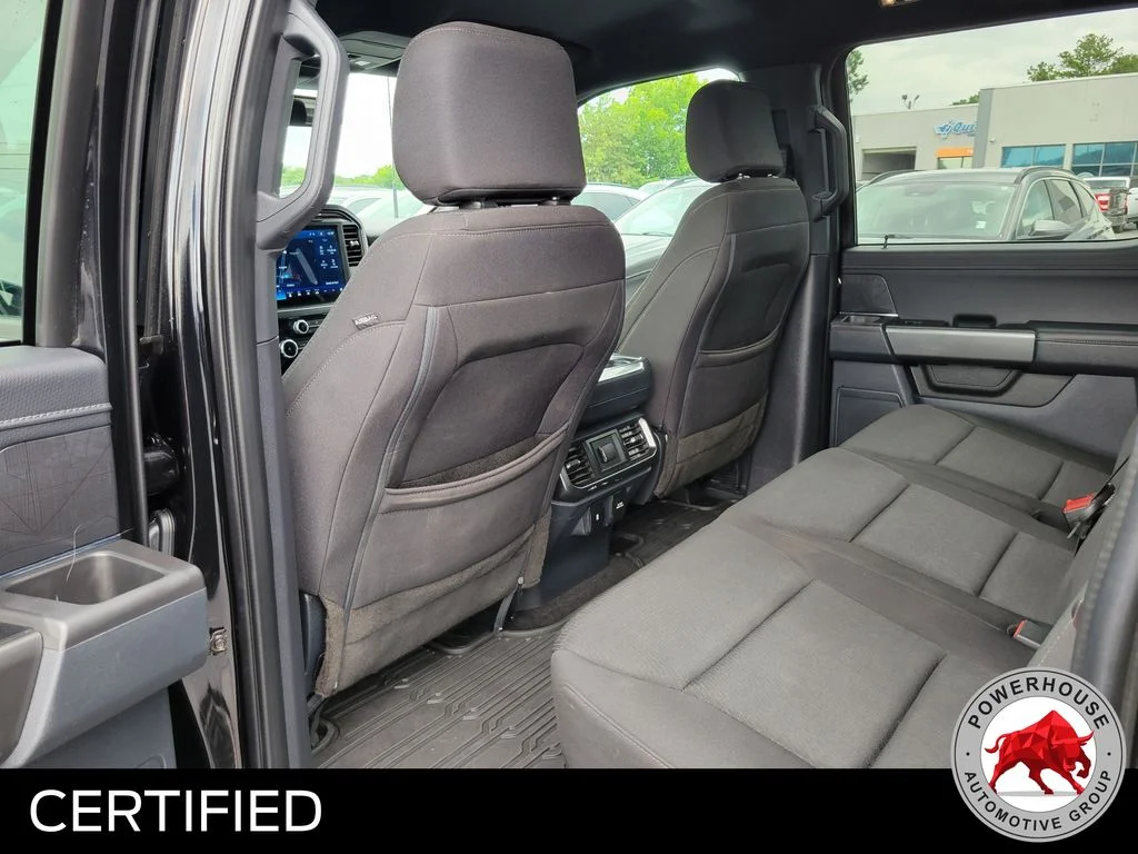 Used 2023 Black Ford XLT image 15