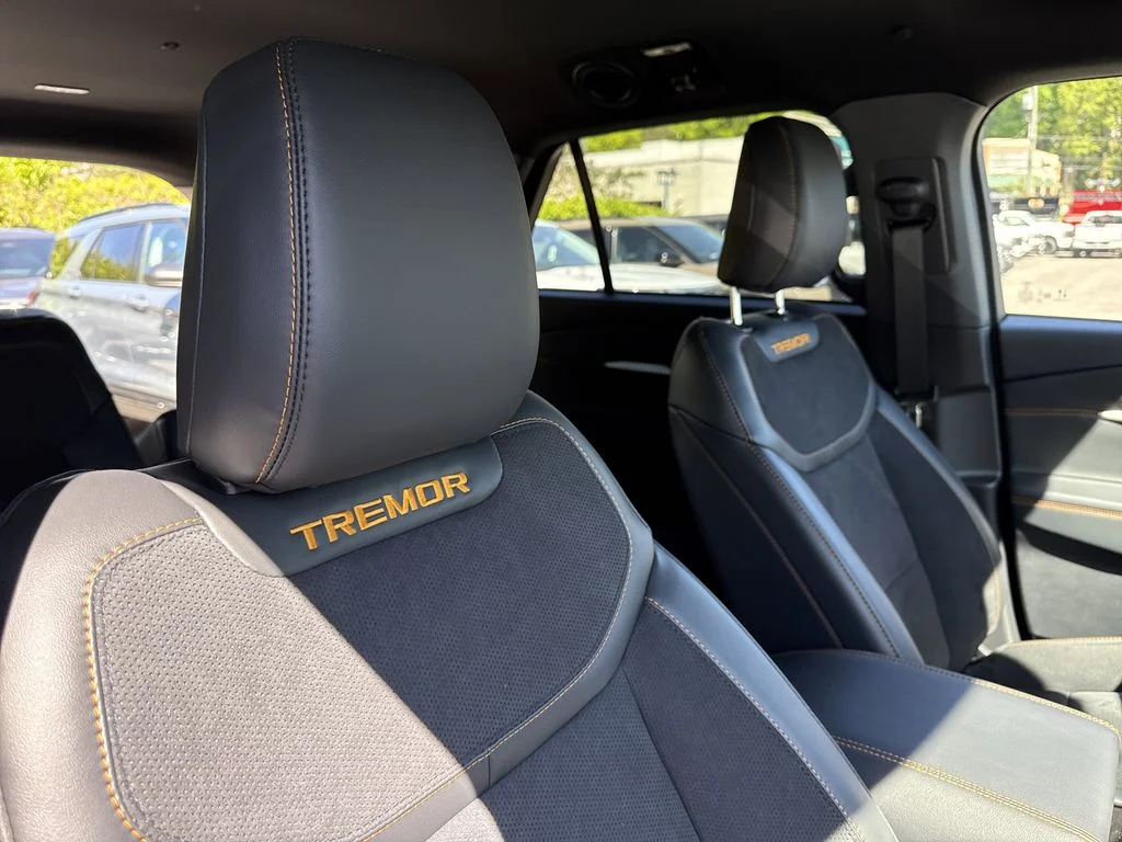 New 2026 White Ford Tremor image 29