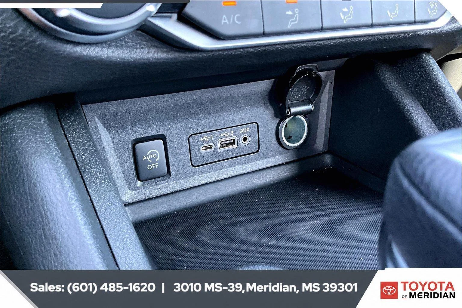 Used 2024 Fresh Powder Nissan SV image 23