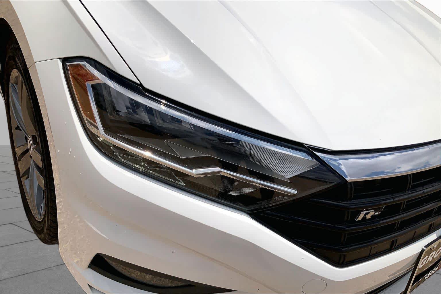 Used 2021 Pure White Volkswagen R-Line image 36