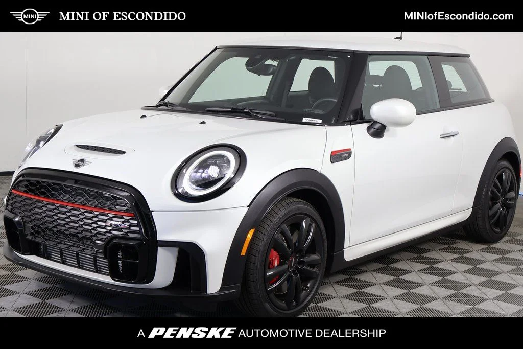 2024 MINI Hardtop John Cooper Works's photo