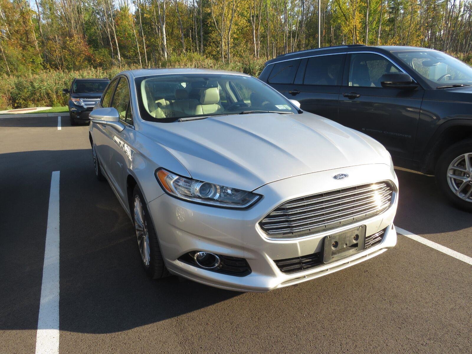 Used 2016 Ingot Silver Ford Titanium image 2