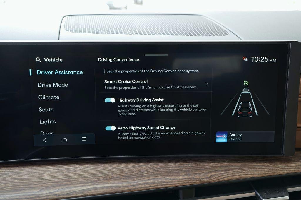 New 2026 Phantom Black Hyundai Limited image 18