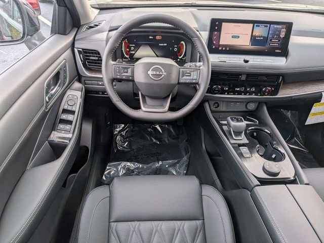 New 2026 Super Black Nissan Platinum image 15