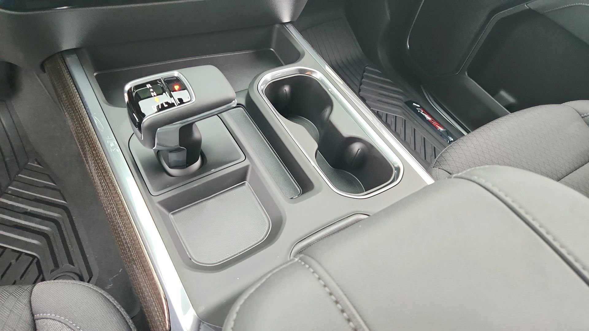 2026 Chevrolet Silverado 1500 LT Trail Boss - Photo 16