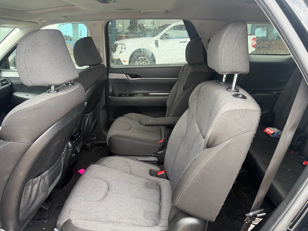 Used 2022  Hyundai SEL image 10