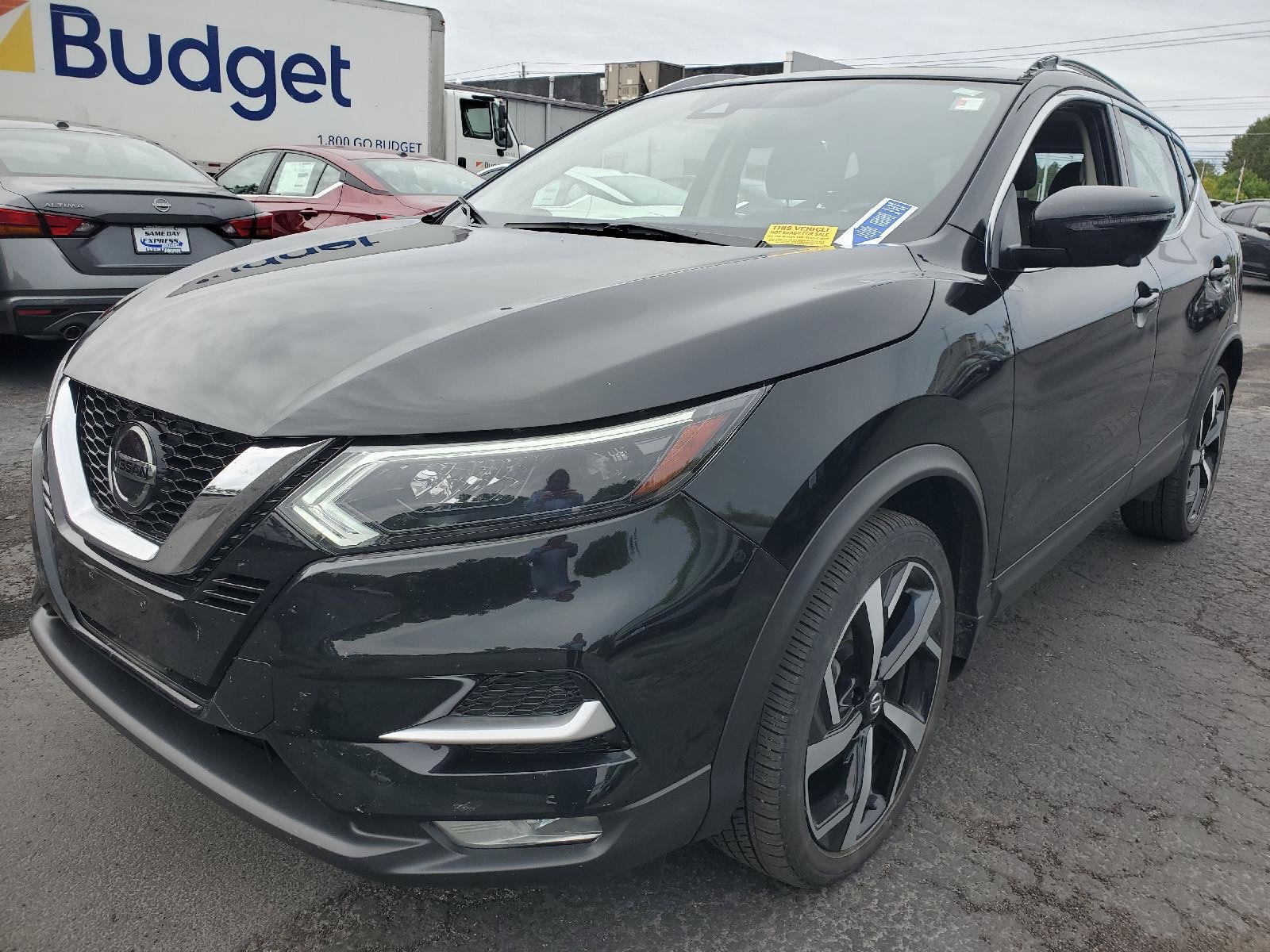 Used 2020 Magnetic Black Pearl Nissan SL image 4