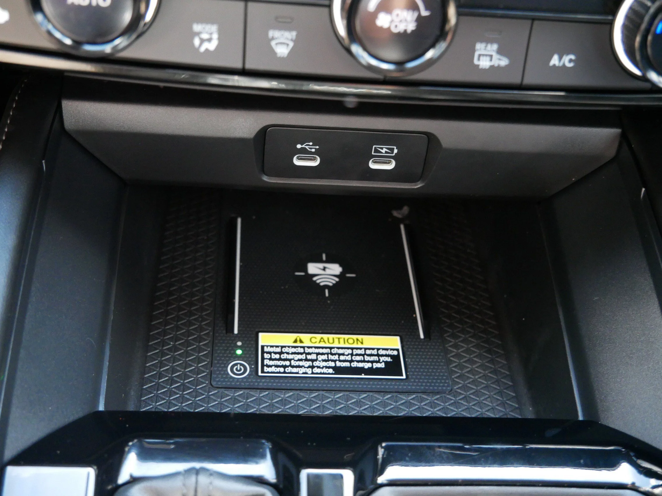 Used 2025 Platinum White Pearl Honda Touring image 33