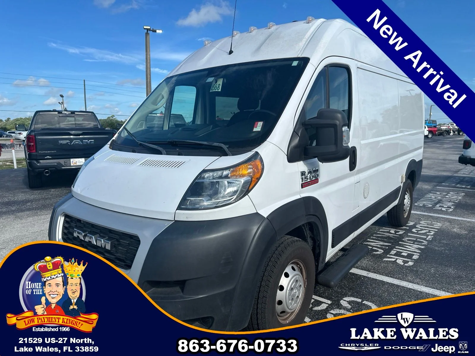 Used 2019 White Ram Base image 7