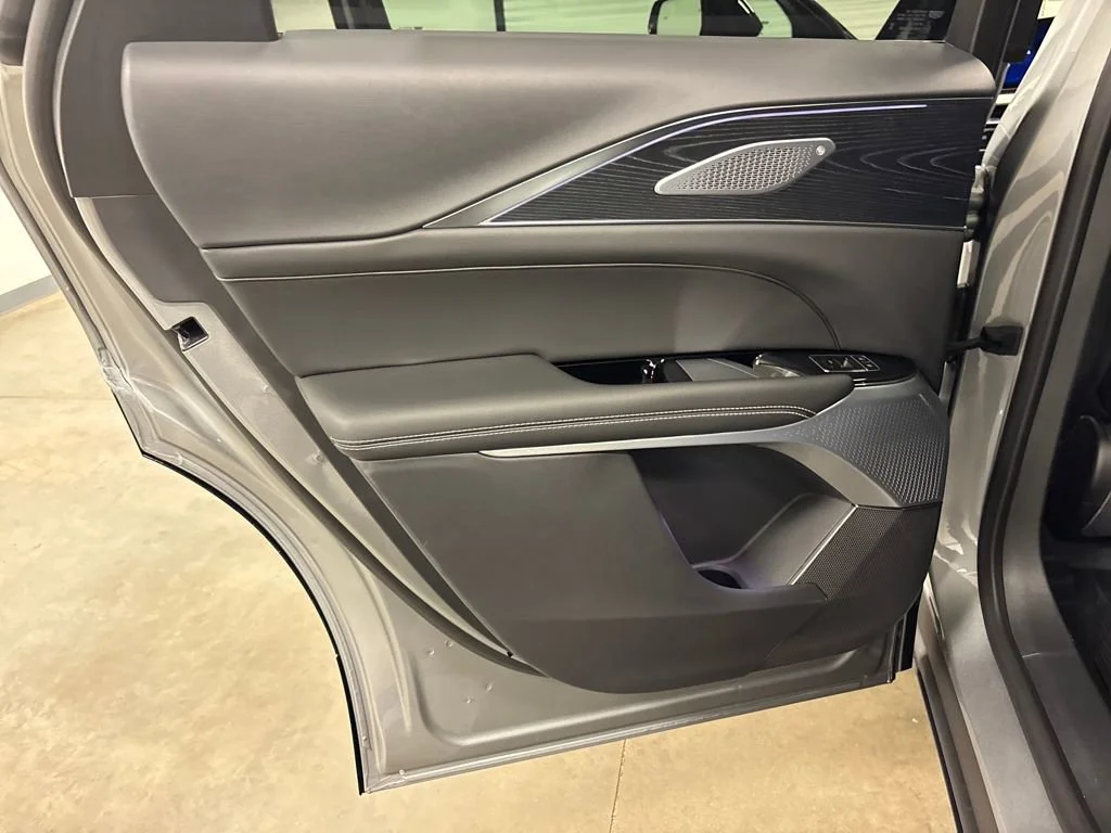2026 Cadillac LYRIQ Premium Sport - Photo 29