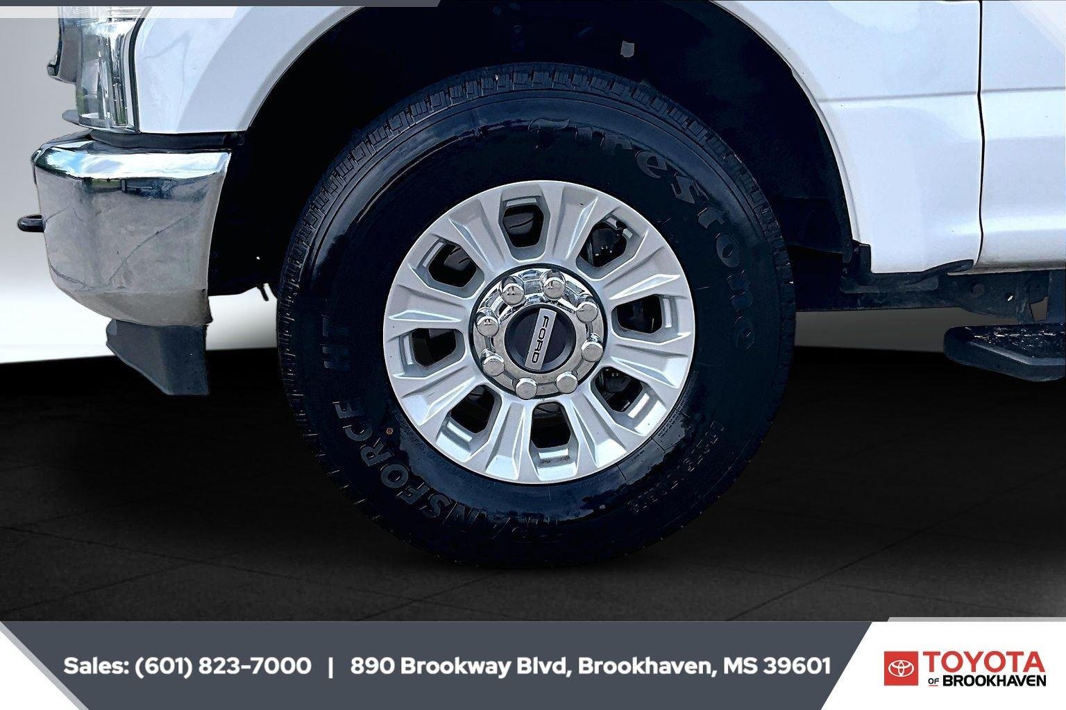 Used 2022 Oxford White Ford XLT image 7