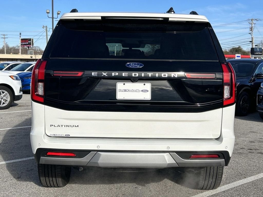 New 2026 Star White Metallic Tri-Coat Ford Platinum® image 4