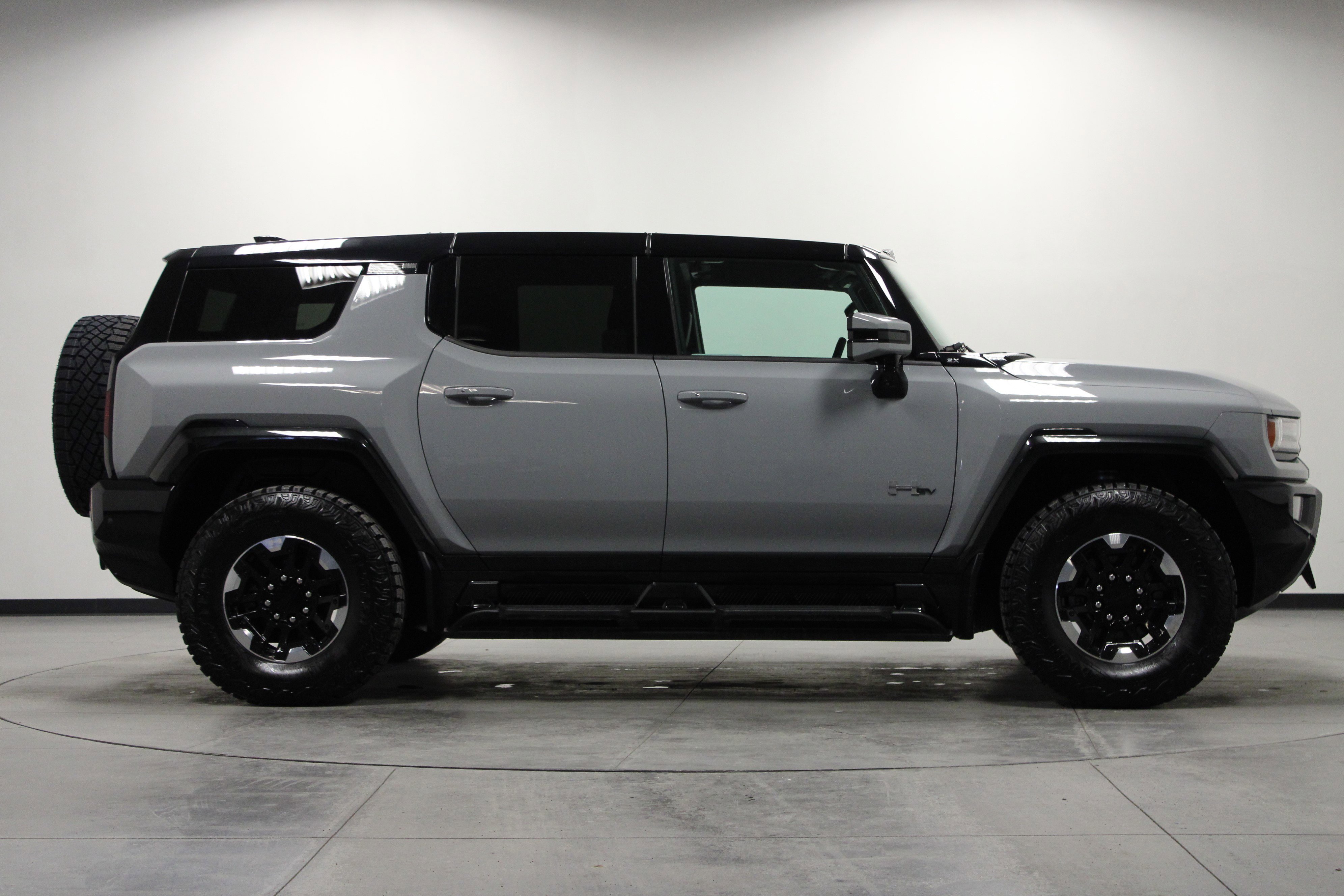 Used 2024 GMC HUMMER EV 3X with VIN 1GKB0RDC8RU106000 for sale in El Paso, IL