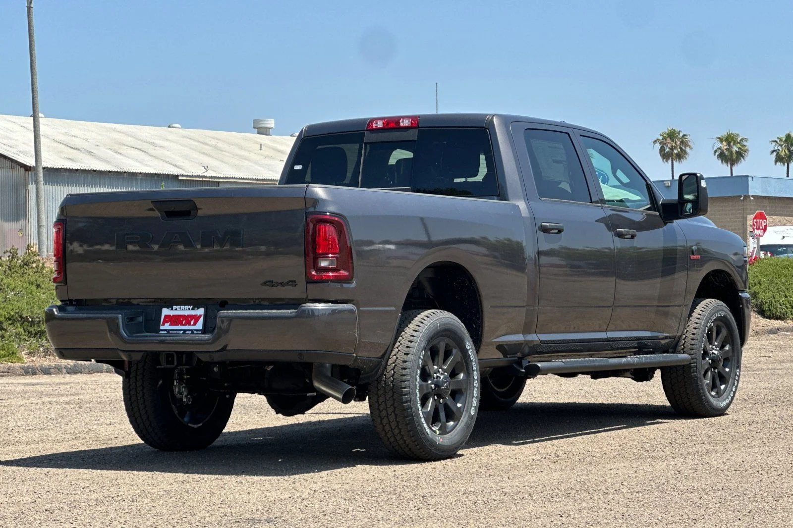 New 2026 Granite Crystal Metallic Clear-Coat Exterior Paint RAM Black Express image 3