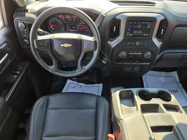 Used 2022 Summit White Chevrolet WT image 13