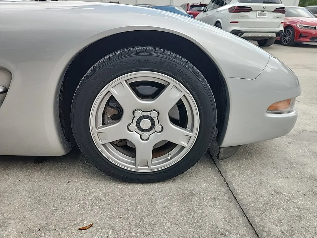 Used 1997 Sebring Silver (Met) Chevrolet Base image 10