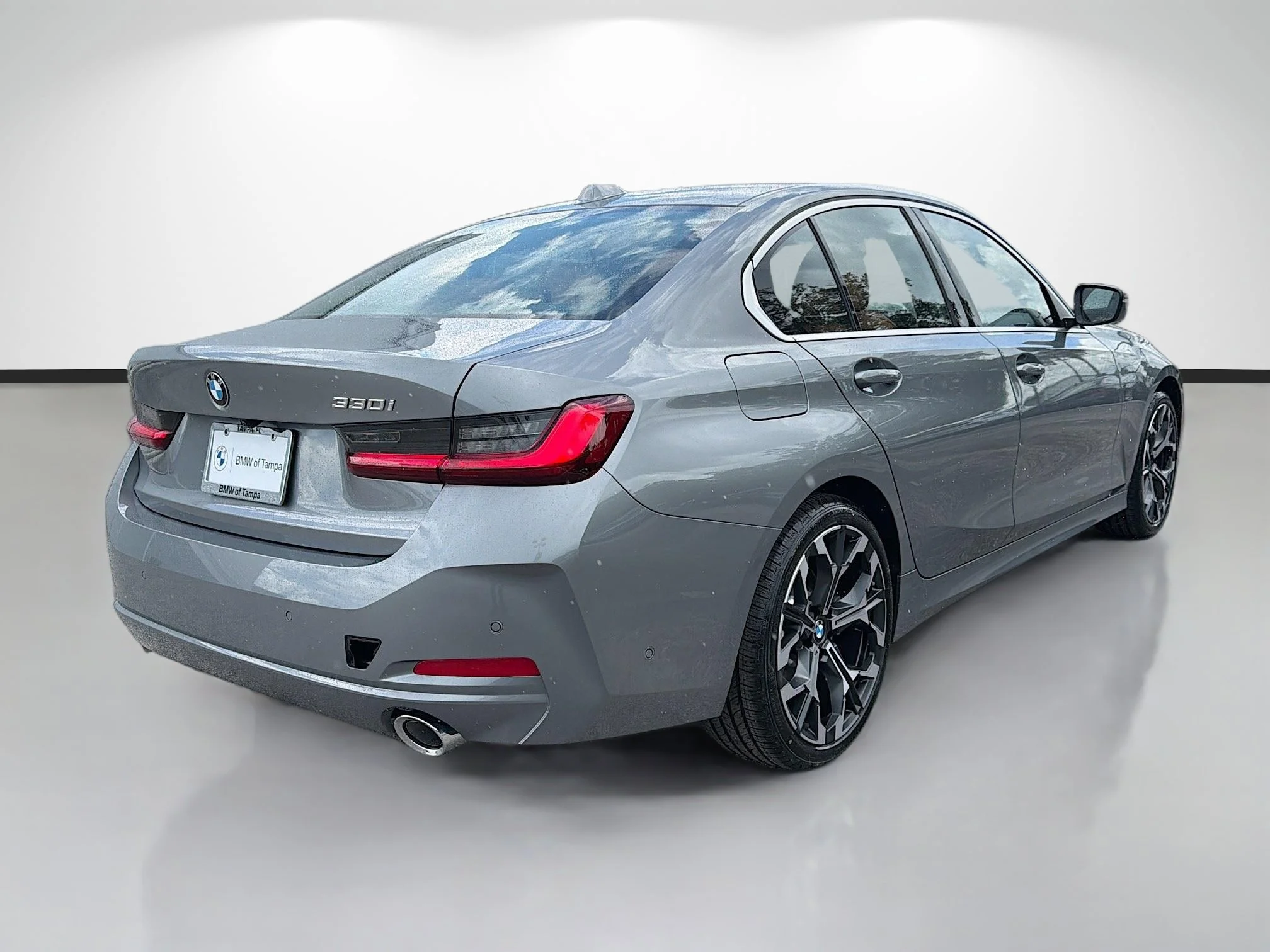 New 2026 Skyscraper Grey Metallic BMW 330i image 3