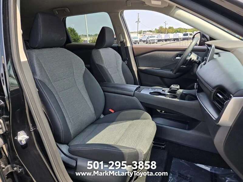 Used 2023 Super Black NISSAN FWD SV *LTD AVAIL* image 15
