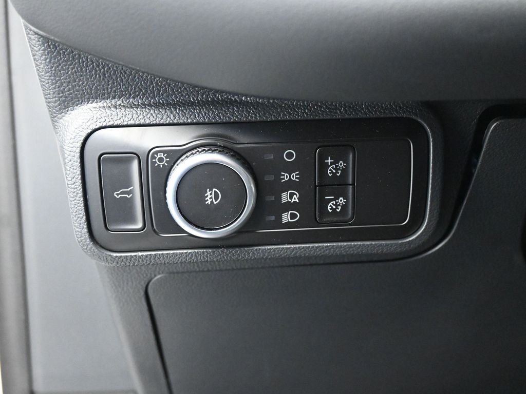 New 2026 Star White Metallic Tri-Coat Ford ST image 11