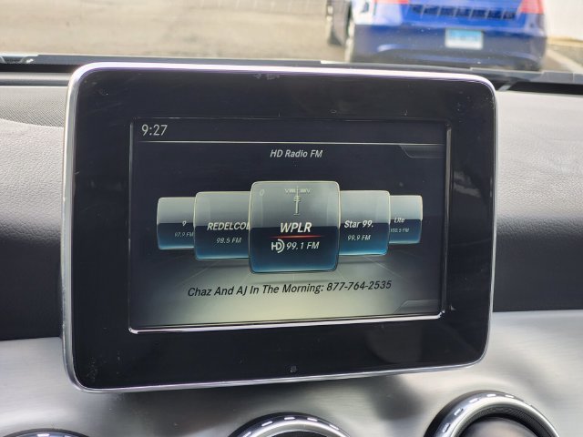 Used 2017 Silver Mercedes-Benz GLA 250 image 22