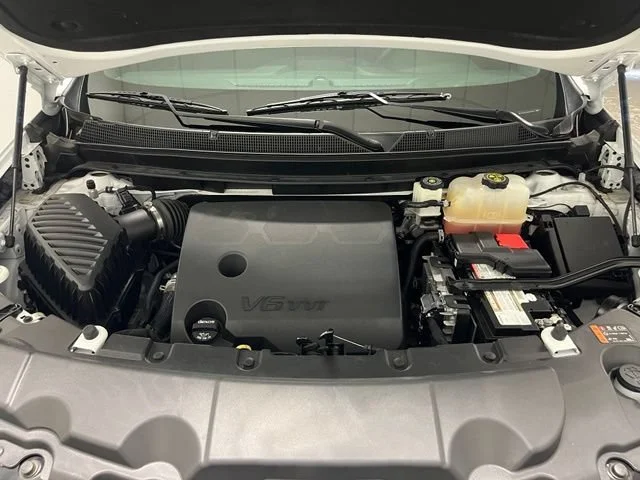 Used 2023 Summit White Chevrolet RS image 30