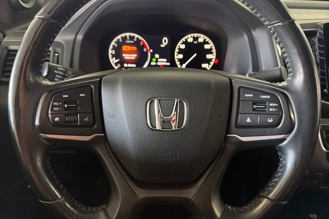Certified Used 2024 Crystal Black Pearl Honda RTL image 26