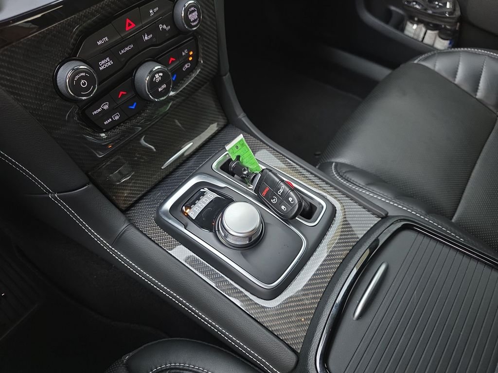 Used 2023 Black Chrysler C image 27