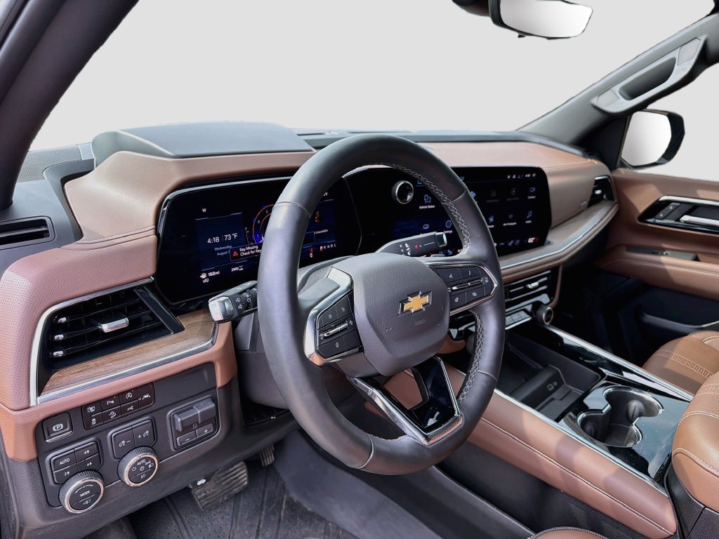 Used 2025 Black Chevrolet High Country image 9