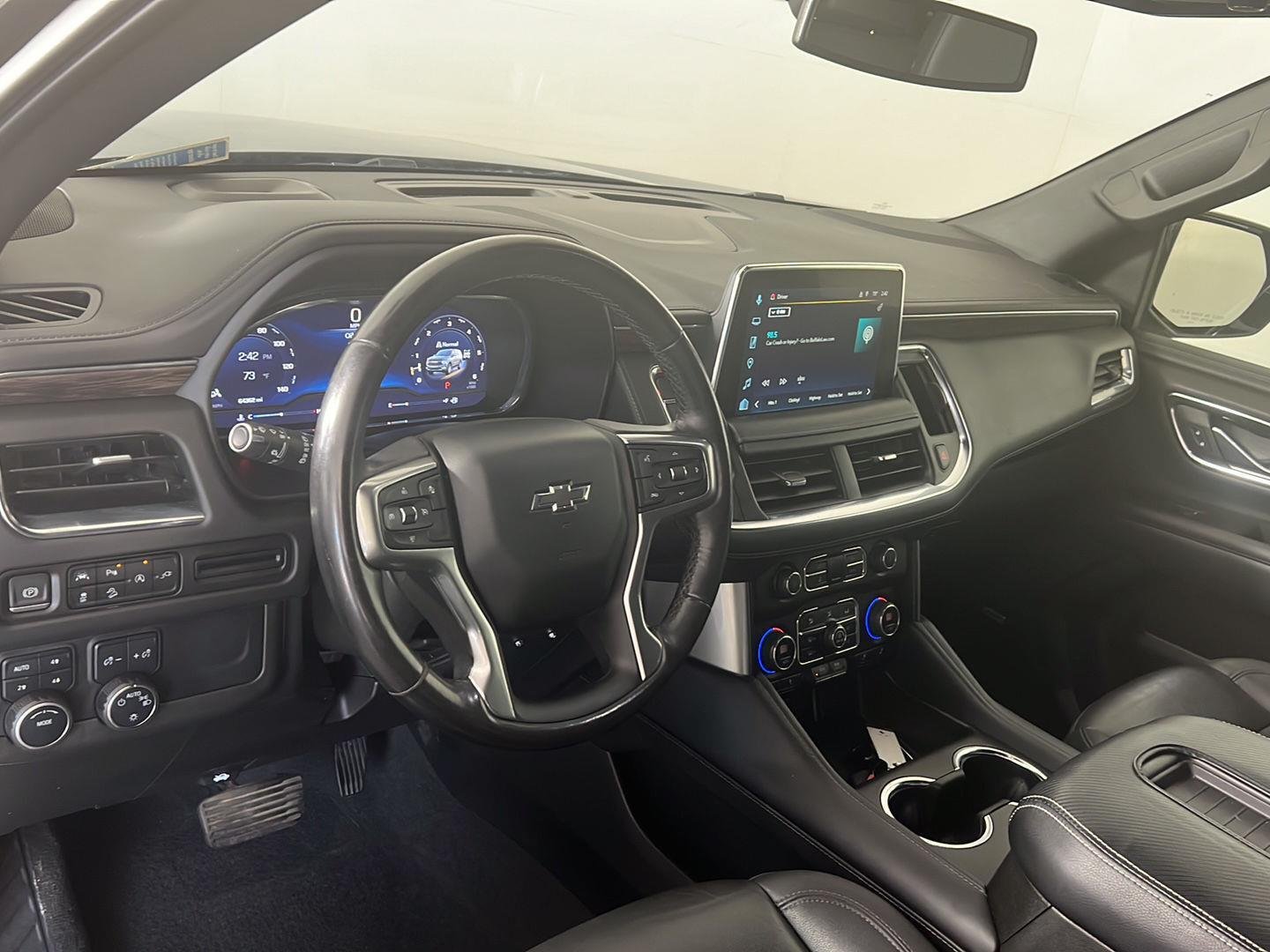 Used 2022 Black Chevrolet Z71 image 9