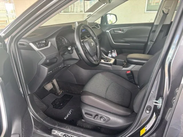 Used 2024 Gray Toyota XLE image 8