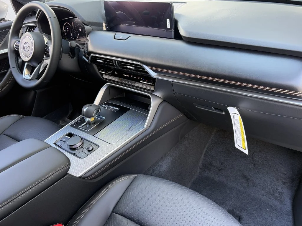 2025 Mazda CX-90 Premium Plus Package - Photo 9