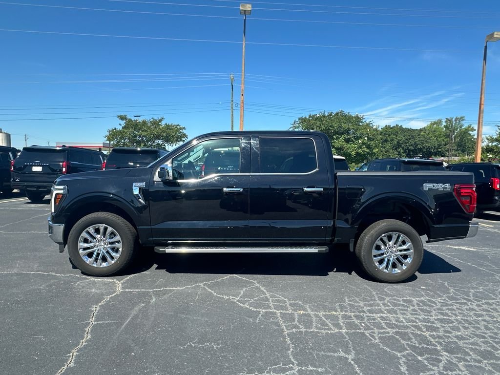 New 2025 Black Ford Lariat image 4