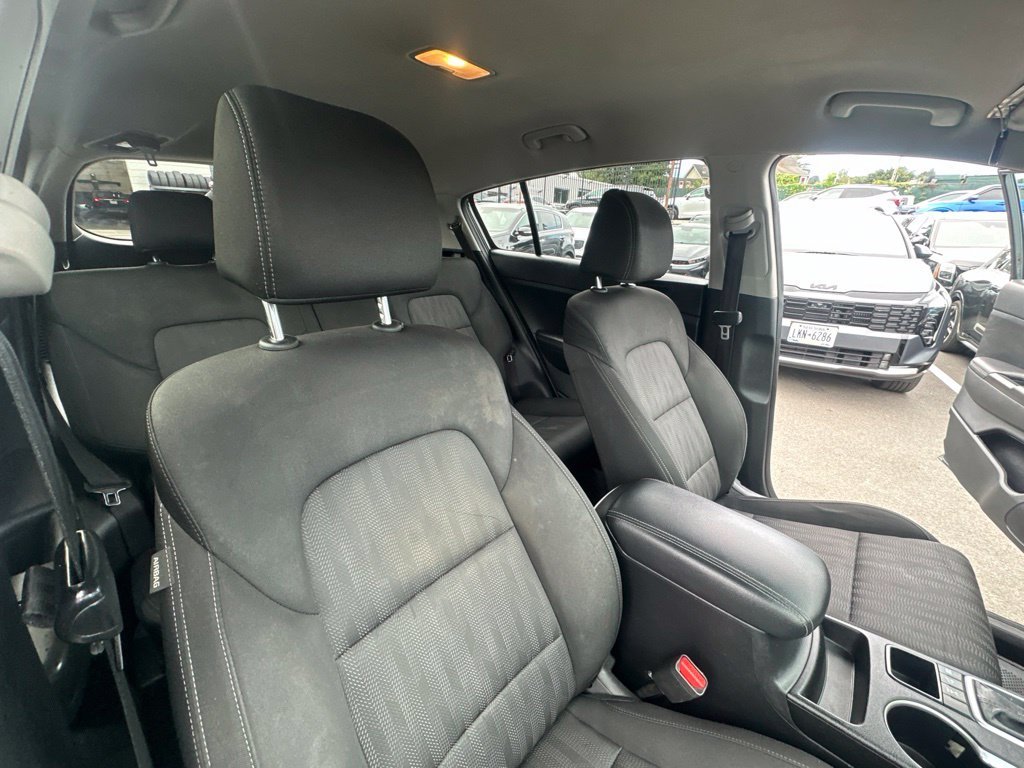 Certified Used 2022 Red Kia LX image 34
