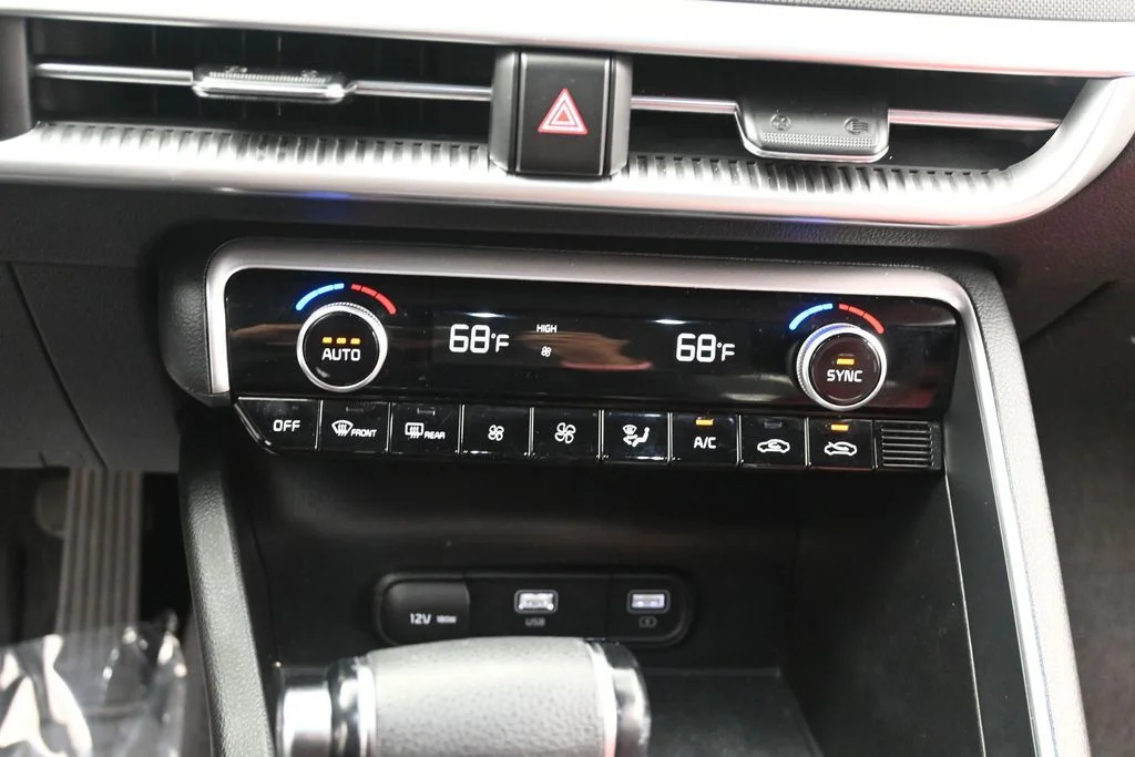 Used 2022 Gray Kia GT-Line image 15