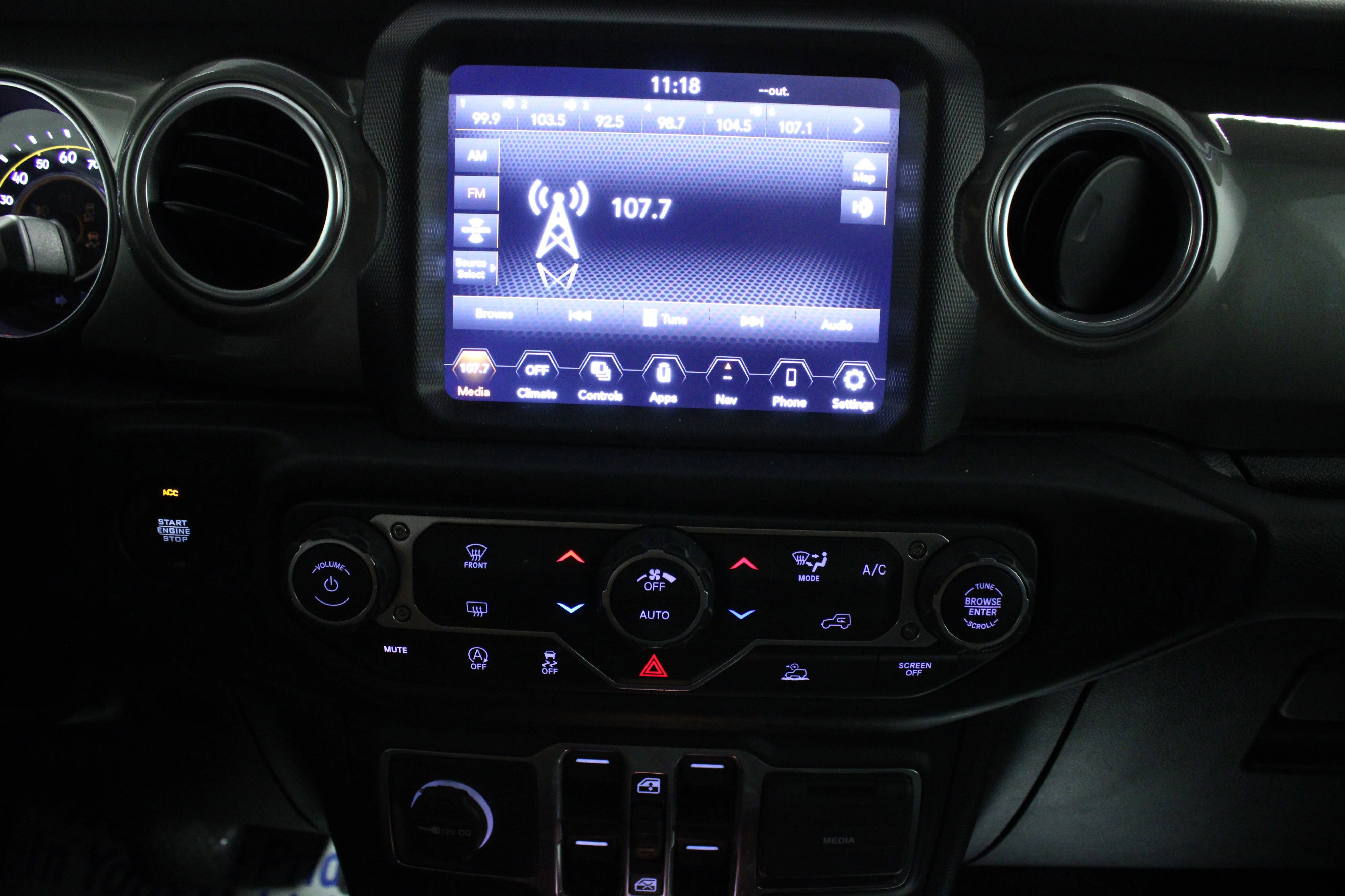 Used 2023 Hydro Blue Pearlcoat Jeep Sahara image 22