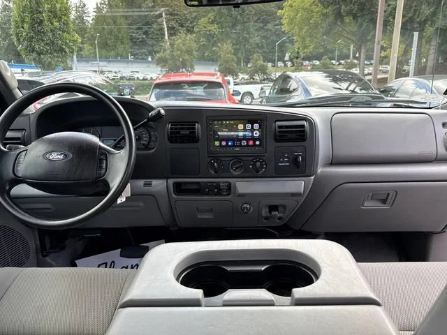 Used 2007 Oxford White Clearcoat Ford XL image 11