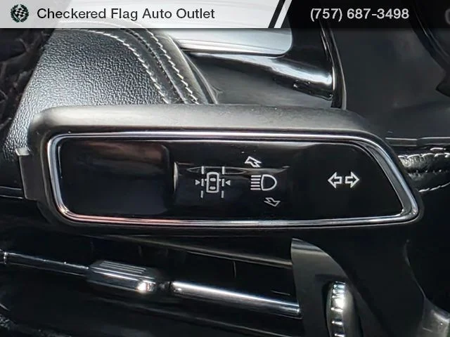 Used 2022 Black Metallic Lincoln Standard image 28