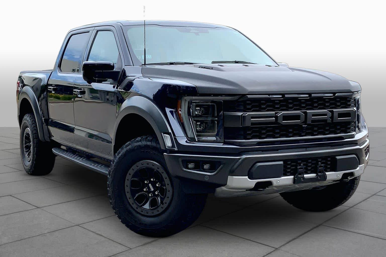 Used 2023 Antimatter Blue Metallic Ford Raptor image 3