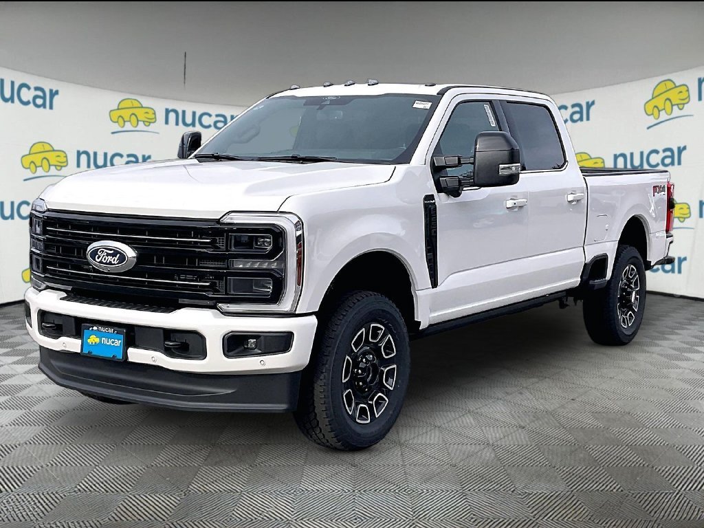 New 2027 Star White Metallic Tri-Coat Ford Platinum image 4