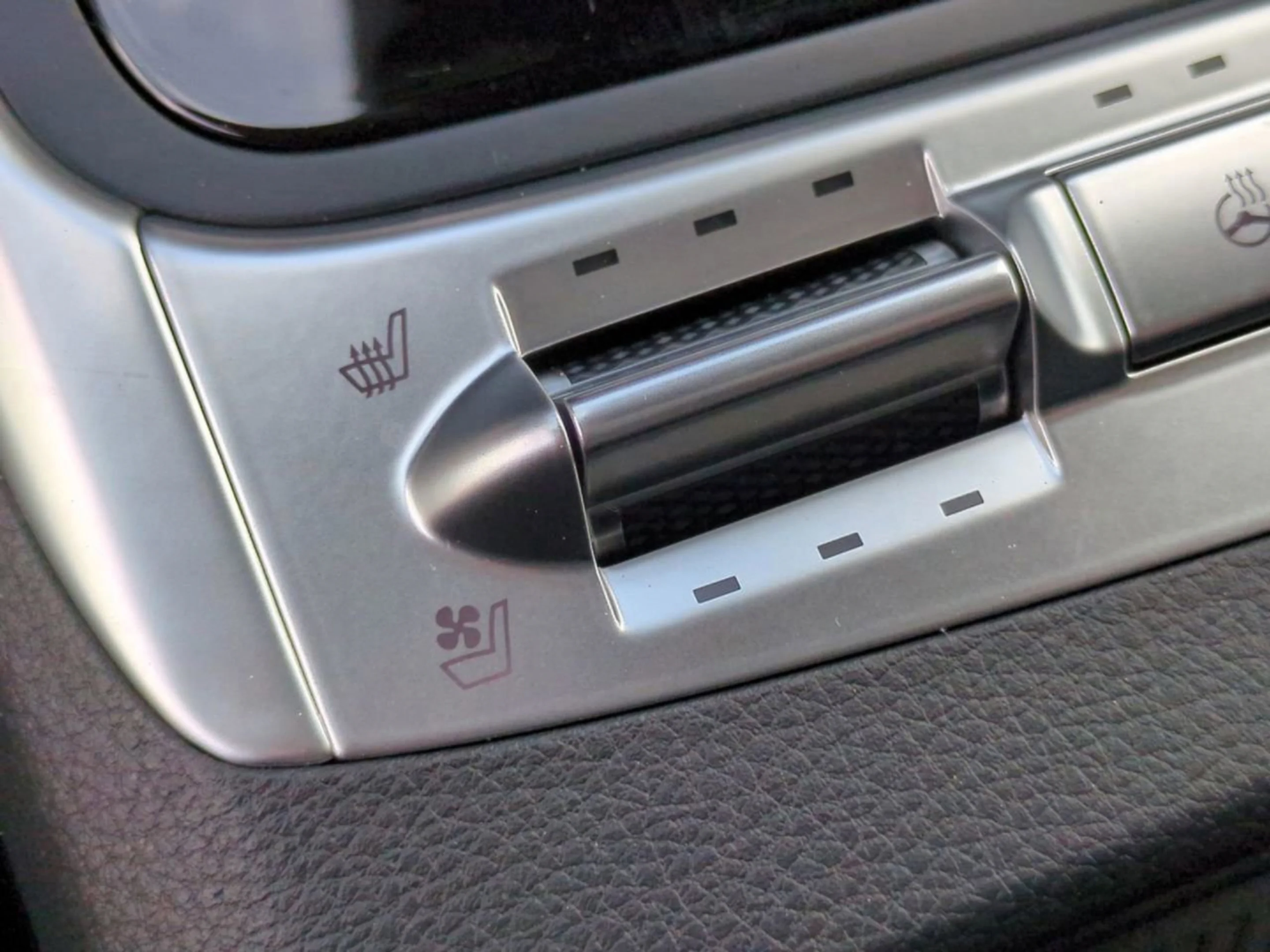2026 Kia Carnival SX Prestige - Photo 30