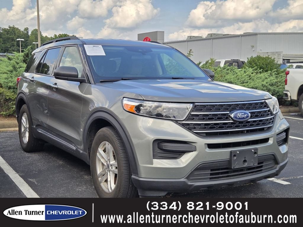 Used 2020 Green Ford XLT image 1