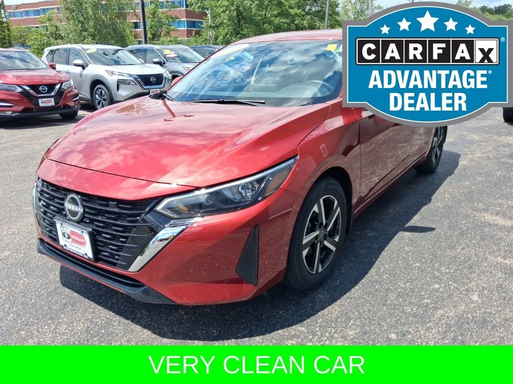 Used 2025 Red Nissan SV image 2