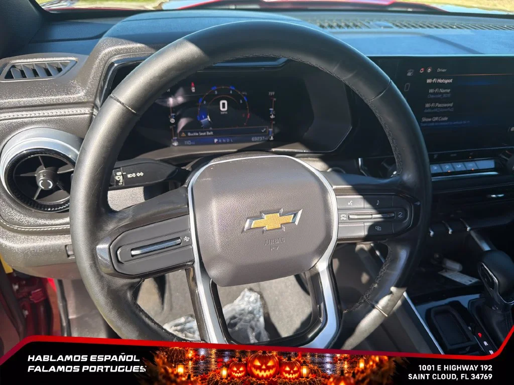 Used 2023 RADIANT RED TINTCOAT Chevrolet 2WD LT image 18